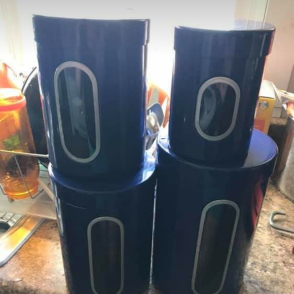 Items - Picture 2 of 16